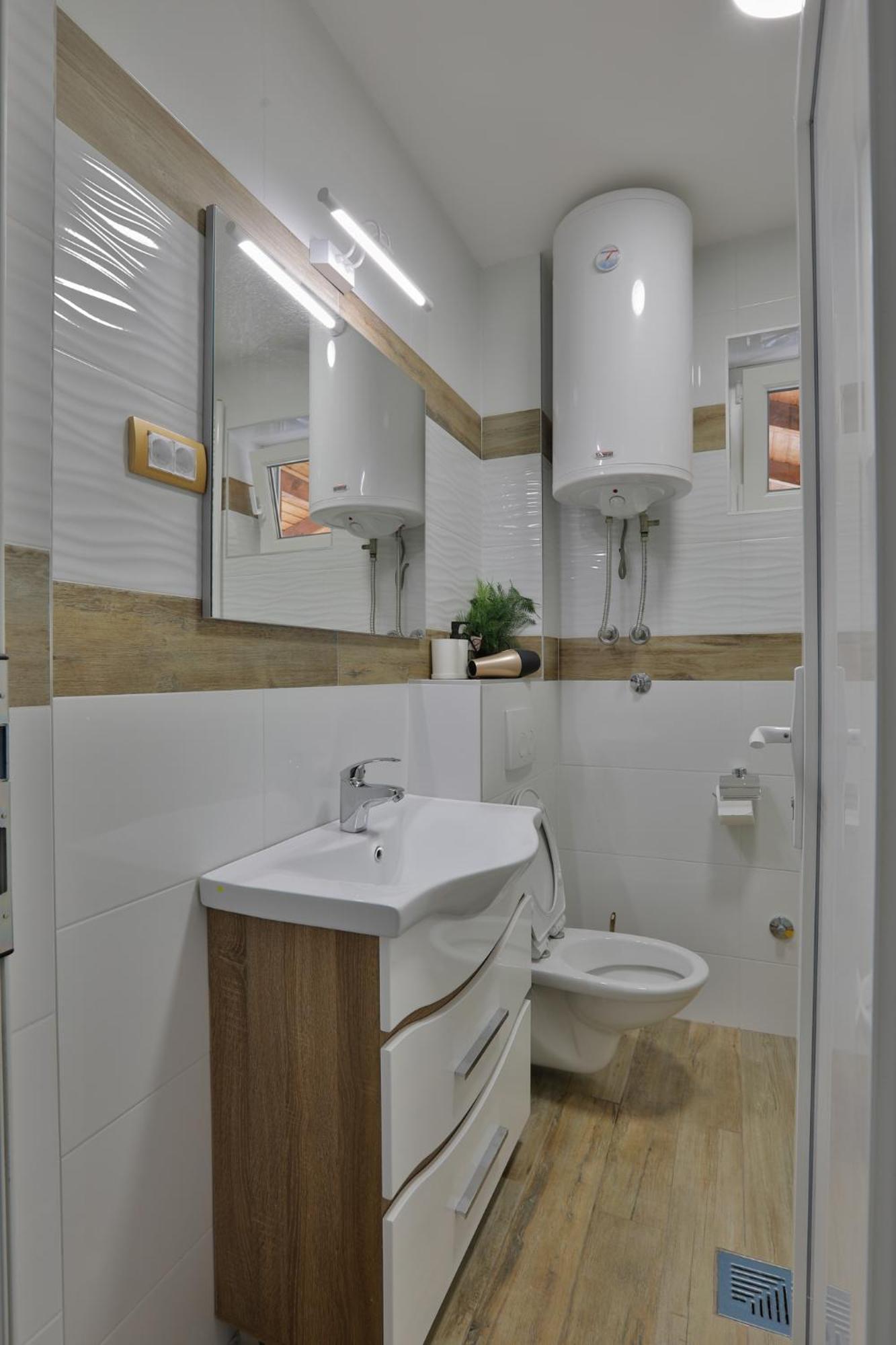 Aviator Apartments & Rooms Nikola Tesla Airport Belgrade Surčin المظهر الخارجي الصورة